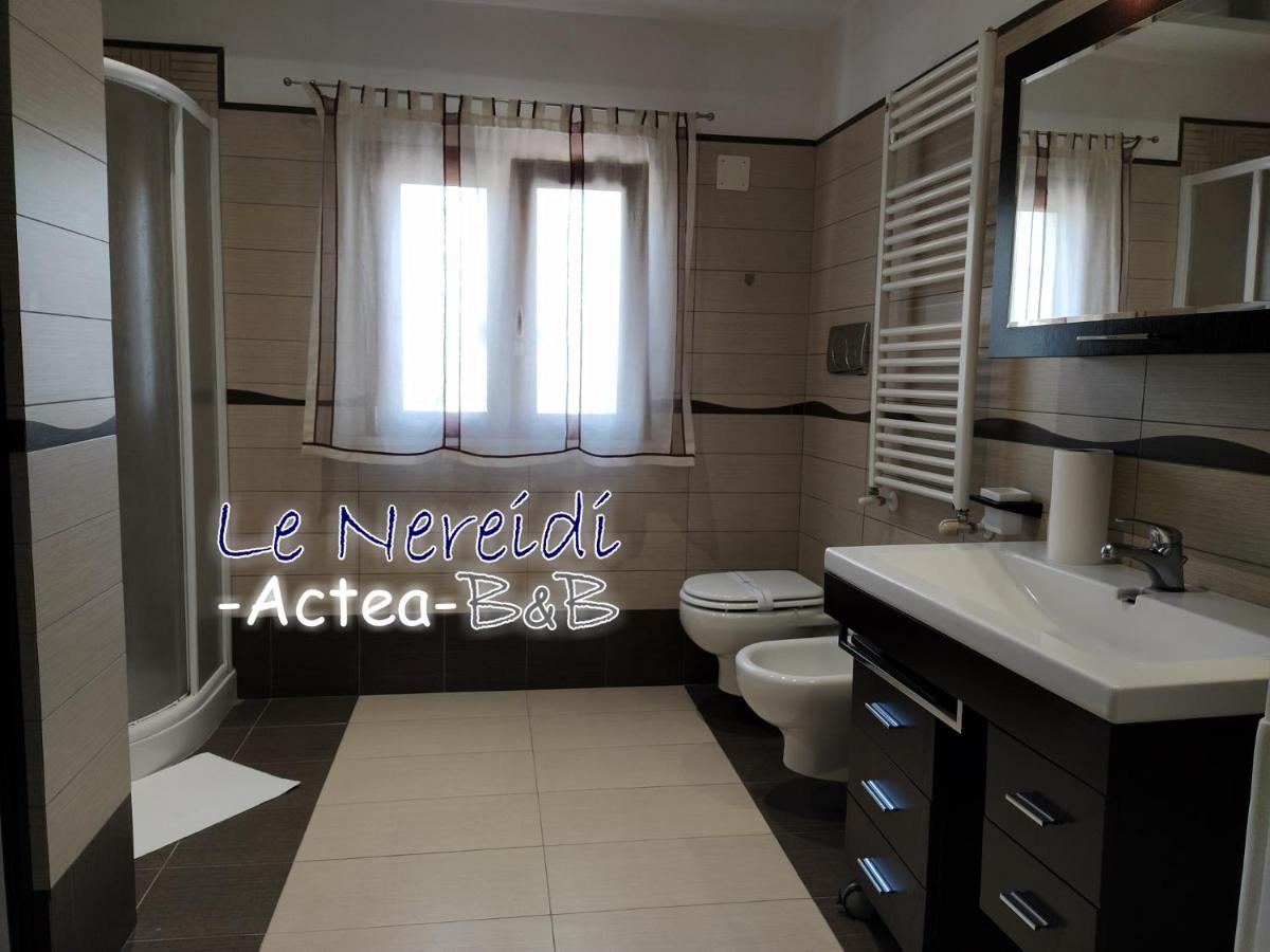 Le Nereidi B&B Acireale Centro Exterior photo