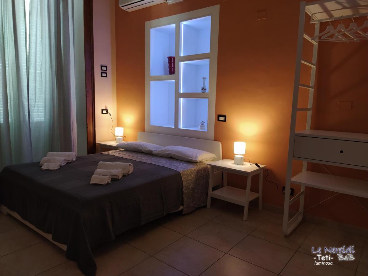 Le Nereidi B&B Acireale Centro Exterior photo
