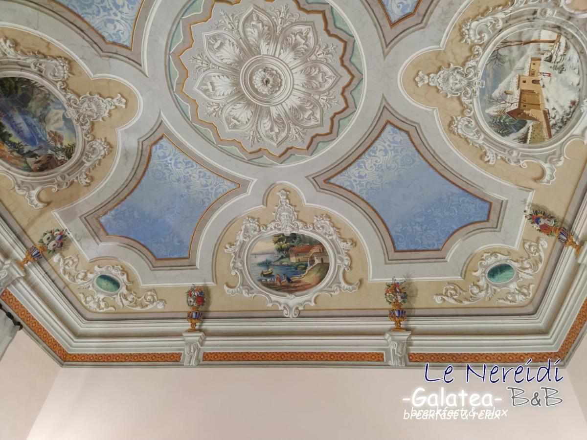 Le Nereidi B&B Acireale Centro Exterior photo